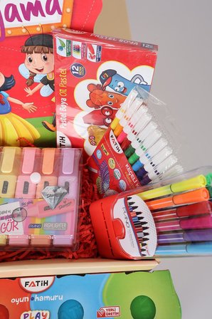 DEKOMUS GIFT BOX ÖZELİ KUTULU FATİH BOYAMA OKUL HOBİ SETİ