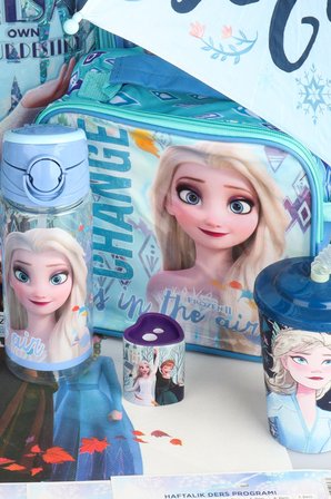 DEKOMUS LİSANSLI ELSA FROZEN Snow Crystal Collection KILIFLI ŞEMSİYE İLE OKUL ,BESLENME VE KALEM ÇANTASI,MATARA,BESLENME KABI İLE FULL OKUL/KIRTASİYE SETİ