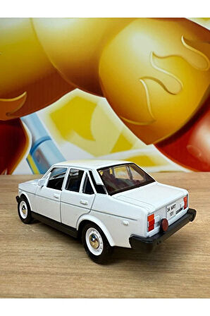 Fiat Tofaş Murat 131 Koleksiyon Metal Araba 12cm Nostaljik Araba Beyaz Murat 131 Diecast Araba