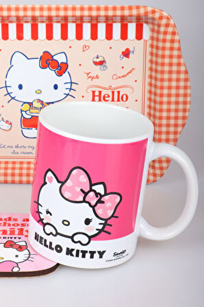 DEKOMUS İLE LİSANSLI HELLO KITTY PORSELEN KUPA,METAL TEPSİ VE BARDAK ALTLIĞI SETİ