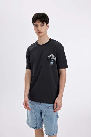 DeFacto Regular Fit Bisiklet Yaka Sırt Baskılı Kısa Kollu Tişört C5649AX24HSAR204