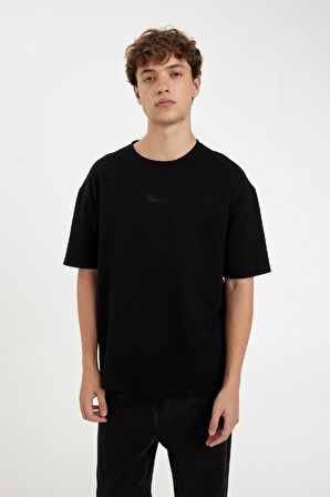 DeFacto Comfort Regular Fit Rahat Kesim Bisiklet Yaka Ağır Kumaş Kısa Kollu Siyah Tişört C6140AX24AUBK81