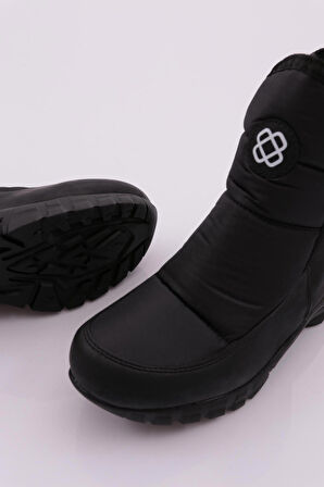 Dgn 1052 Kadın Kürklü Fermuarli Bot