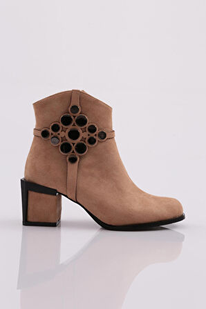 Dgn 790-22K Kadın Kristal Taşli  Topuklu Bot