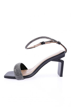 Dgn K9016 Kadın Silver Taş Bantli Bilekten Bağlamali Topuklu Sandalet