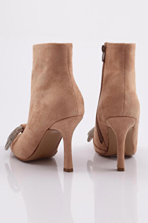 Dgn 5735-424 Gümüş Fiyonk Tokali  Kadın  Topuklu Bot