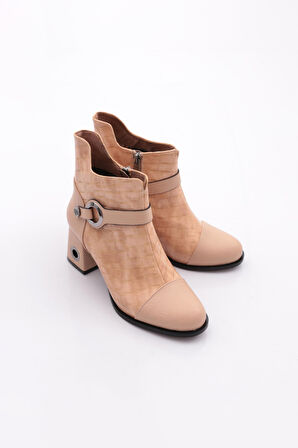 Dgn 703 Kadin  Metal Aksesuarli Topuklu Bot