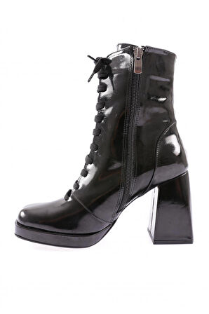 Dgn 4065 Önden Bağcikli Yuvarlak Burun Kadın Topuklu Bot