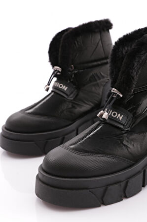 Dgn 2204 Kadin Lastik Bağcikli Kürklü Bot