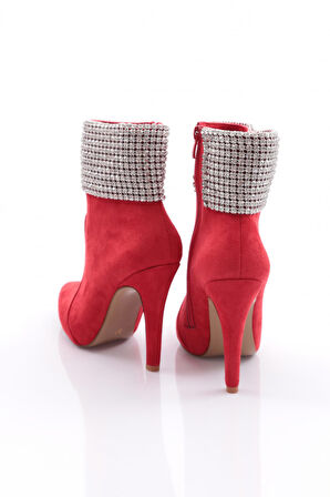 Dgn 4259 Kadin Sivri Burun Kristal Taşli İnce Topuklu Bot