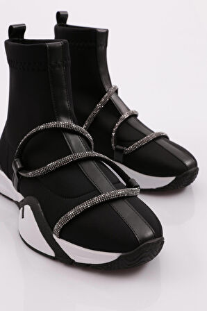 Dgn 032-22K Kadın Kalin Taban Silver Taş Detayli Bot