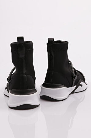 Dgn 032-22K Kadın Kalin Taban Silver Taş Detayli Bot