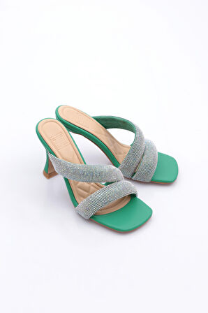 Dgn 8038 Kadin Silver Taşli Bant Atmali Topuklu Terlik