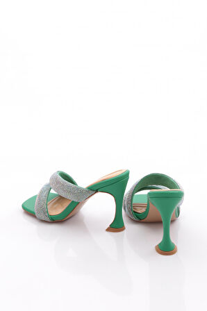 Dgn 8038 Kadin Silver Taşli Bant Atmali Topuklu Terlik