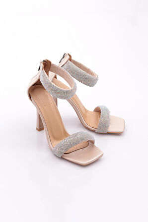 Dgn 8044Kadin Silver Taşli Bilekten Bağli Topuklu Ayakkabi