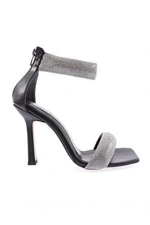 Dgn 8044-23Y Kadin Silver Taşli Bilekten Bağli Topuklu Sandalet