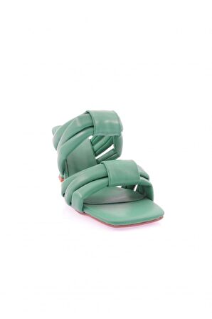 Dgn 5045-23Y Kadin  Sirali Bantli Kadeh Topuklu Terlik