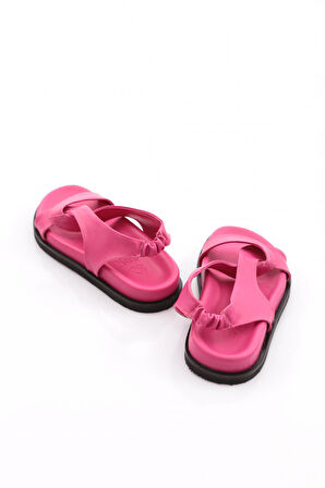 Dgn 3040 Kadin Çapraz Bantli Sandalet