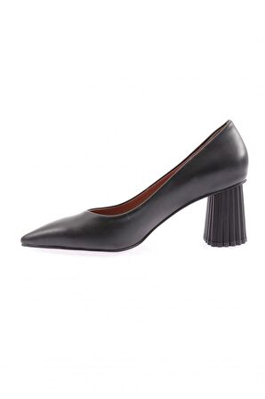 Dgn 360 Sivri Burun Parmak Dekolteli Kisa Topuklu Ayakkabi