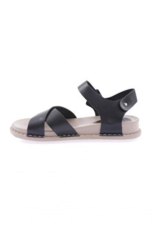 Dgn P31-23Y Kadin Çapraz Bantli Sandalet