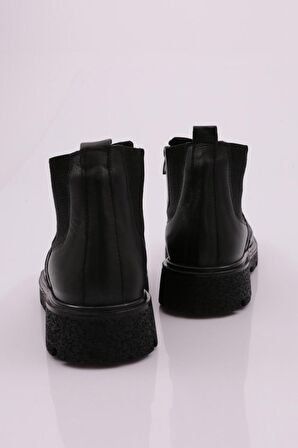 Dgn 20300 Kadın Lastik Detayli Fermuarli Bot