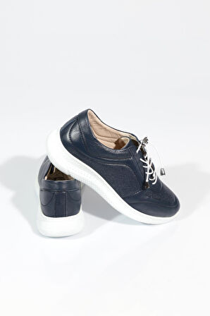 Dgn 8000 Kadin Bağcikli Lazer Baskili Comfort Ayakkabi