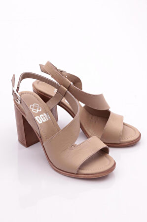 Dgn 17-04  Kadın Topuklu Sandalet