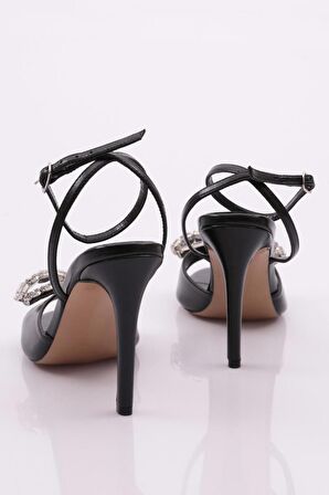 Dgn 1065 Kadin Büyük Taşli Topuklu Ayakkabi