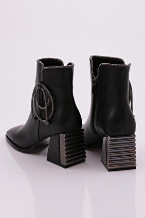 Dgn 31004 Kadin Topuklu Bot