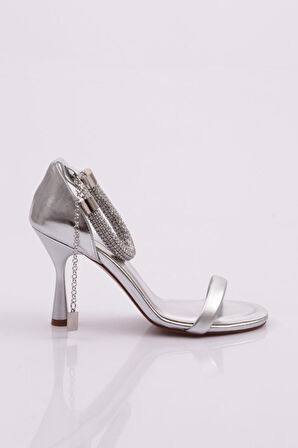 Dgn 4607 Kadin Tek Şeritli Bilekten Bağlamali Topuklu Ayakkabi