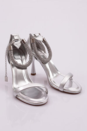 Dgn 4607 Kadin Tek Şeritli Bilekten Bağlamali Topuklu Ayakkabi