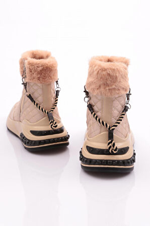 Dgn 029-2 Kadın Bot