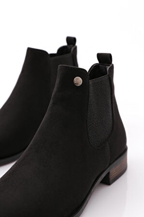 Dgn 5500 Kadın Klasik Bot