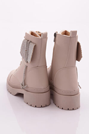 Dgn 906223 Kadın Bot