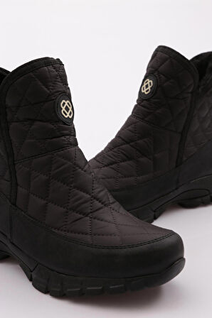 Dgn 1052-1 Kadın Kürklü Fermuarli Bot