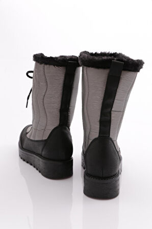 Dgn 700 Kadın Bağcikli Bot