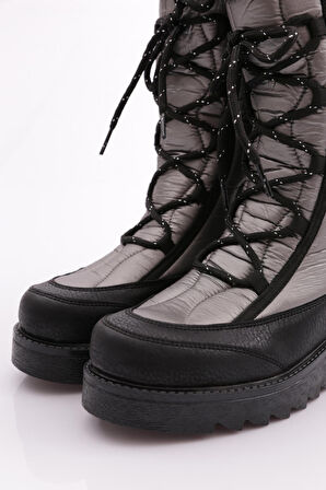 Dgn 700 Kadın Bağcikli Bot