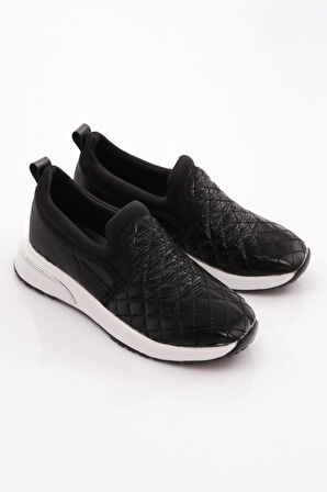 Dgn 400 Kadin Baklava Desenli Sneaker Ayakkabi