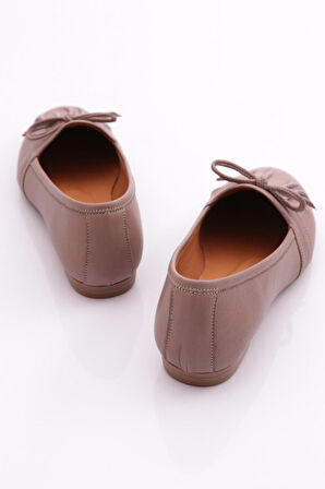 Dgn 133 Kadin Büzgü Detayli Babet