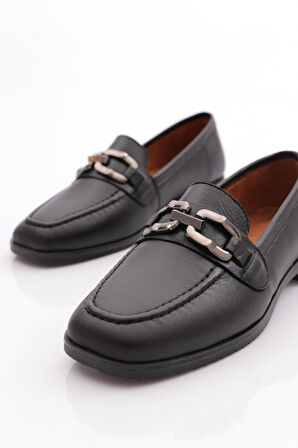 Dgn 06 Kadın Dikiş Detayli Çiçek Süsleme Babet