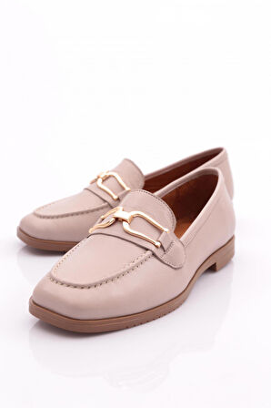 Dgn 08 Kadin Demirli Küt Burun Babet