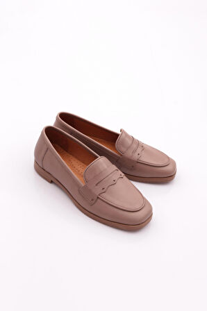 Dgn 010 Kadin Küt Burun Şekilli Babet