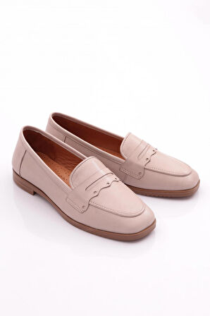 Dgn 010 Kadin Küt Burun Şekilli Babet