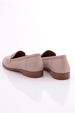 Dgn 010 Kadin Küt Burun Şekilli Babet