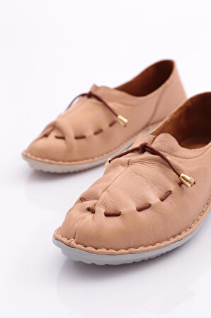 Dgn E221  Kadın Dikiş Detayli Çiçek Süsleme Babet