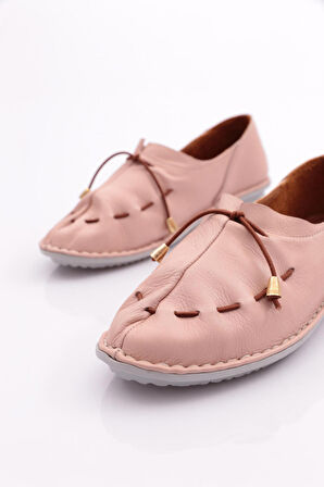 Dgn E221  Kadın Dikiş Detayli Çiçek Süsleme Babet