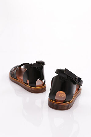 Dgn 301 Kadin Bilekten Kemer Bağlamali Arkasi Kapali Sandalet