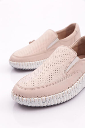 Dgn P60 Kadin Comfort Ayakkabi