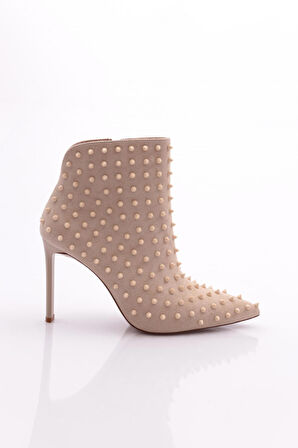 Dgn 5274 Kadın Metal Diken Desenli Topuklu Bot