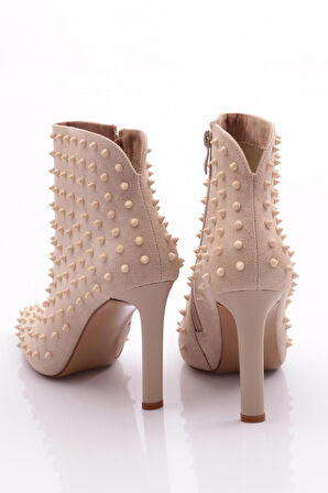 Dgn 5274 Kadın Metal Diken Desenli Topuklu Bot